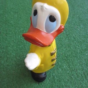 Donald Duck VINTAGE FIGURE 70'S 9' DISNEY CERAMIC or CLAY